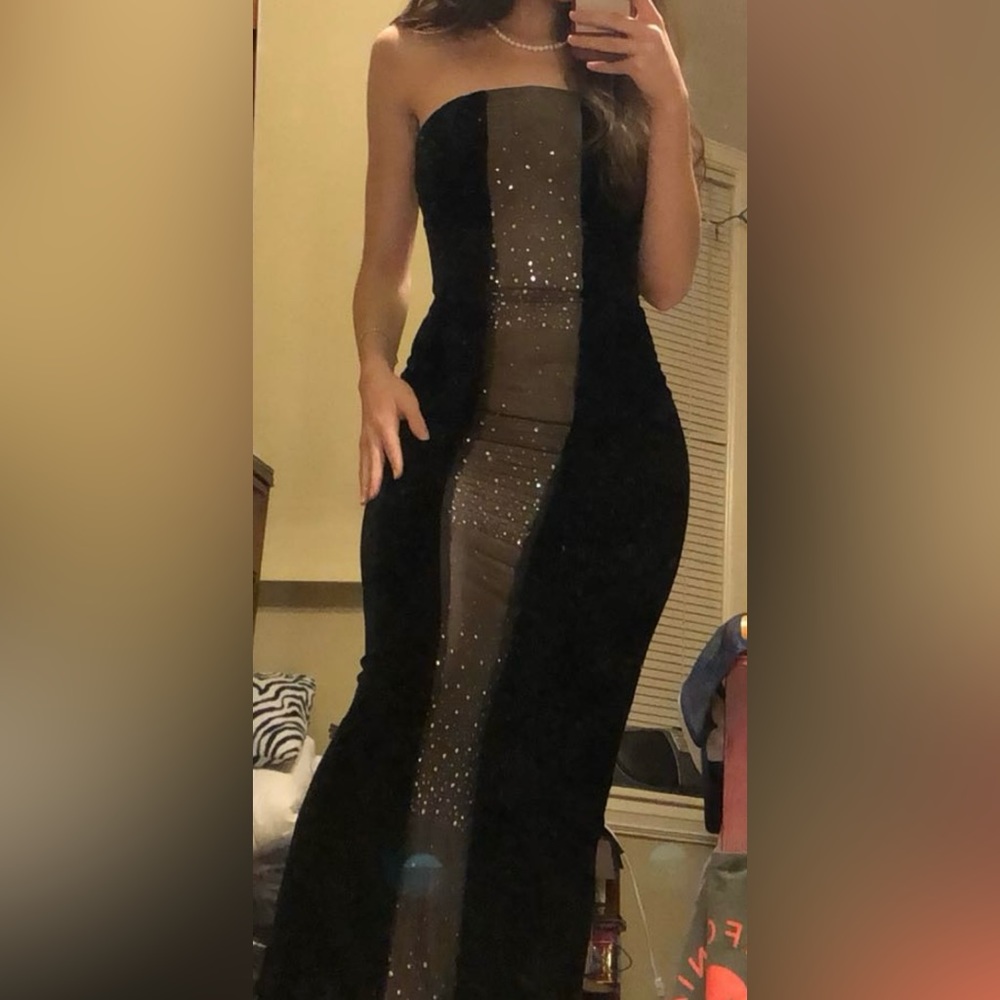 Stunning Vintage Formal Gown